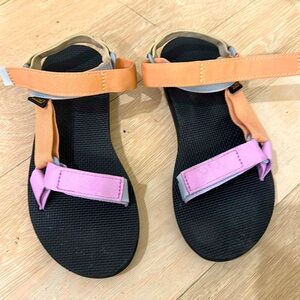 Women’s Teva Sandals